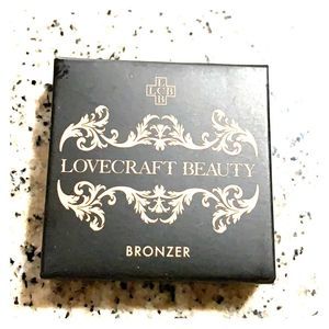 NWT Love craft beauty bronzer